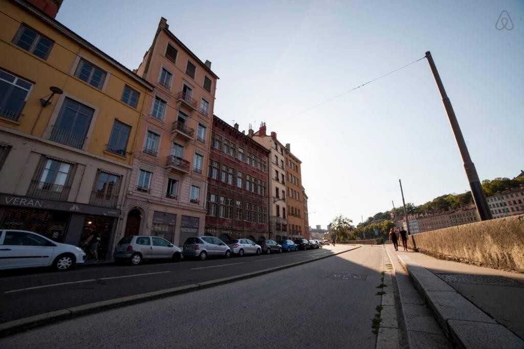 Renovated apartment Saône view in the heart of the historic district Lião Exterior foto